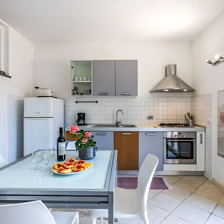 Apartamento Casa Ai Campi-3 By Interhome *